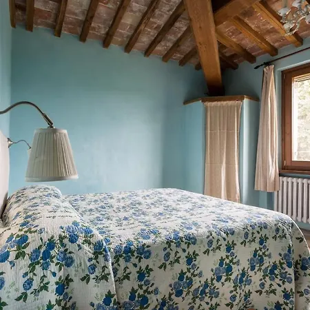 فندق مبيت وإفطار Il Poggio Degli Scoiattoli بيرودجا