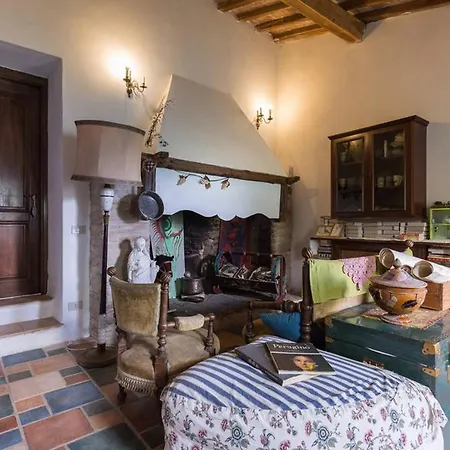 Il Poggio Degli Scoiattoli Bed and breakfast 3*