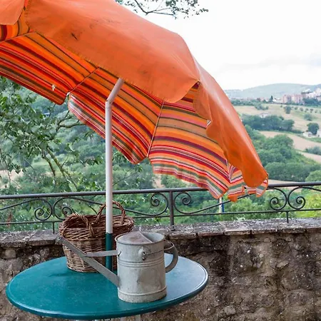 Il Poggio Degli Scoiattoli Bed and breakfast 3*